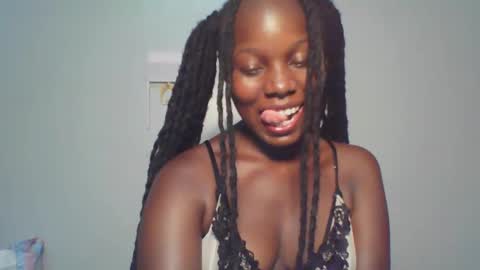 Snapshot of melanin_sassy96 chatting on January 2025 12:00:01 AM bad lil shawry online show from January 2025 12:00:01 AM