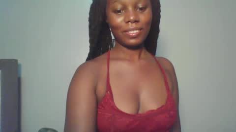 Snapshot of melanin_sassy96 chatting on February 2025 01:19:02 AM bad lil shawry online show from February 2025 01:19:02 AM