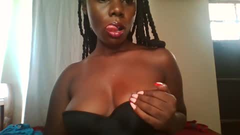 Snapshot of melanin_sassy96 chatting on March 2025 07:49:02 AM bad lil shawry online show from March 2025 07:49:02 AM