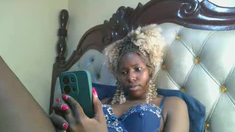 Snapshot of melaninblue chatting on May 2026 02:13:02 PM melaninblue online show from May 2026 02:13:02 PM