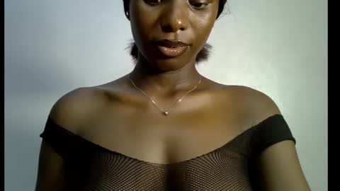 Snapshot of melanine_floral chatting on February 2025 11:53:01 AM Praiz online show from February 2025 11:53:01 AM