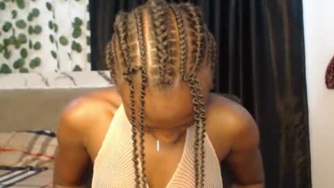 Snapshot of melanine_floral chatting on October 2025 12:06:01 PM Praiz online show from October 2025 12:06:01 PM