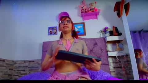 Snapshot of melannytaylor_1 chatting on November 2025 10:42:02 PM Melanny taylor online show from November 2025 10:42:02 PM