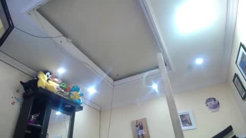 melany online show from December 2024 10:45:02 AM