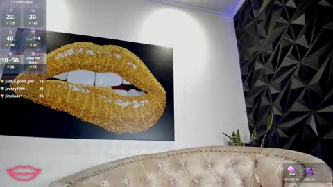 Snapshot of melanymendoza chatting on December 2024 03:37:01 PM Melany Mendoza online show from December 2024 03:37:01 PM