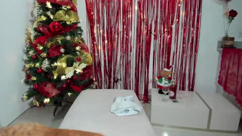 Melany online show from December 2024 02:10:02 AM