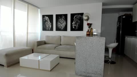 Melany online show from January 2025 09:22:01 PM