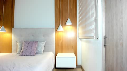 Melany online show from March 2026 03:28:02 PM