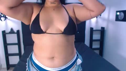 Snapshot of meli_blad chatting on February 2025 07:21:01 PM meli_blad online show from February 2025 07:21:01 PM