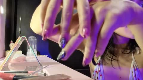 melifresita online show from September 2025 08:35:02 PM