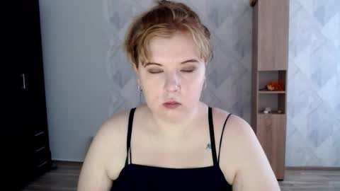 Melina online show from October 2025 09:42:02 AM