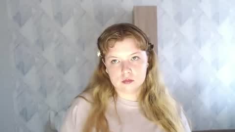 Melina online show from August 2026 04:00:02 PM