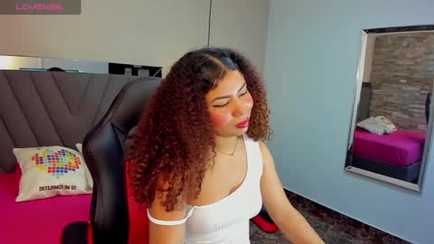 M E L I N A  online show from February 2025 02:40:02 AM