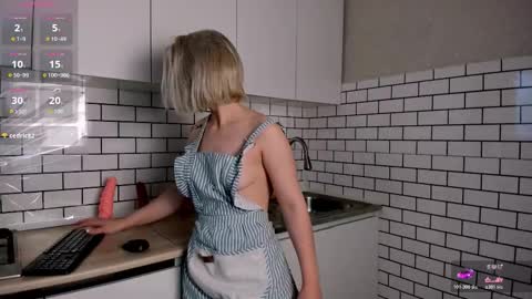 Snapshot of melinamonroe chatting on November 2025 03:29:01 AM My name is Melina online show from November 2025 03:29:01 AM