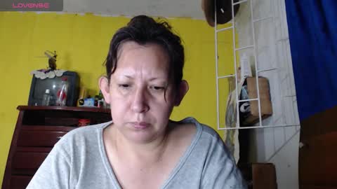melisa037 online show from October 2025 02:47:02 AM