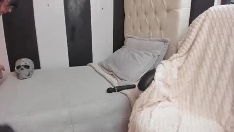 melisa_ss5 online show from November 2025 01:43:02 PM