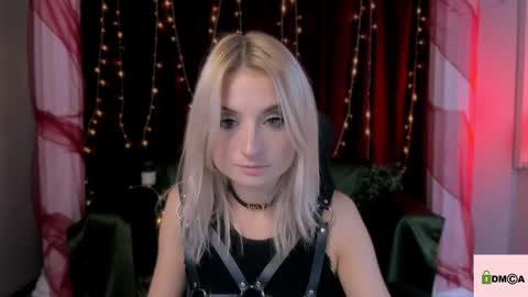 Melisa online show from December 2024 09:28:01 PM