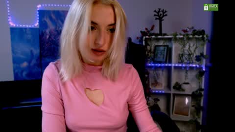 Melisa online show from January 2025 08:43:02 PM