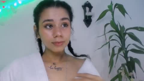Snapshot of meliss1 chatting on September 2025 02:41:01 PM melissa online show from September 2025 02:41:01 PM
