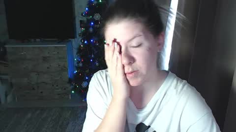 Melissa  Ray online show from December 2024 06:36:01 AM
