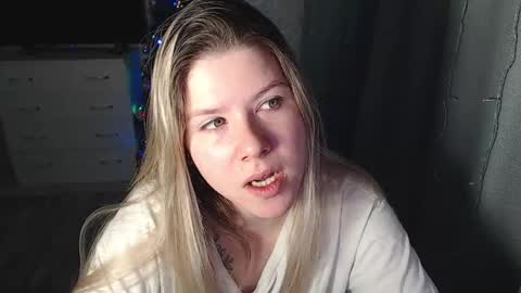 Melissa  Ray online show from January 2025 06:47:01 PM
