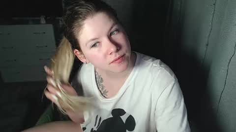 Melissa  Ray online show from January 2025 06:37:02 PM