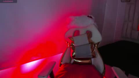 Lissa  online show from October 2025 07:25:01 PM