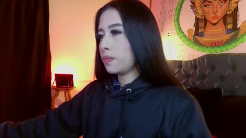 michell online show from December 2025 09:00:02 PM