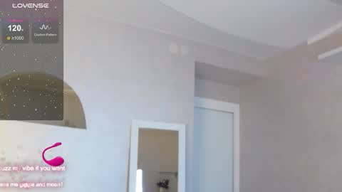 Hot Milf Melissa  ONLINE  Mon  Tue  Wed  Fr  Sun  - 9pm - 6amUTC3 online show from November 2025 03:27:02 PM