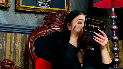 Melissa online show from December 2024 09:50:02 AM