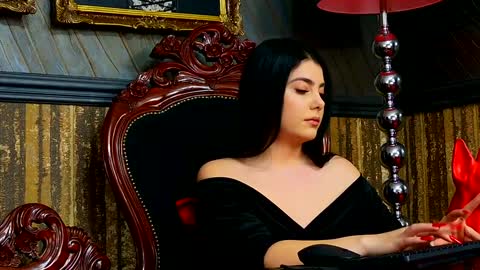 Melissa online show from December 2024 01:28:02 PM