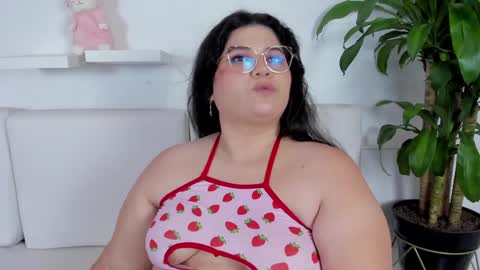 Melissa online show from January 2025 09:10:01 PM