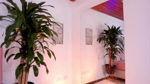 Melissa online show from September 2025 09:25:02 PM