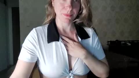 Melissa online show from September 2025 12:48:02 AM