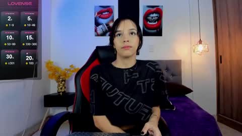 Melissa online show from October 2025 08:53:02 PM