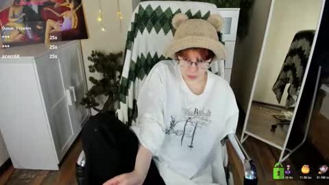 Melissa online show from November 2025 04:11:01 AM