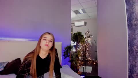 Snapshot of melissacrayzy chatting on February 2025 12:27:01 PM MelissaCrayzy online show from February 2025 12:27:01 PM