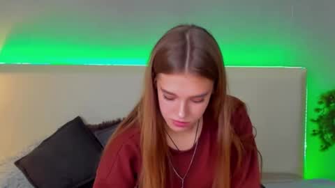 Snapshot of melissacrayzy chatting on February 2025 06:33:01 AM MelissaCrayzy online show from February 2025 06:33:01 AM