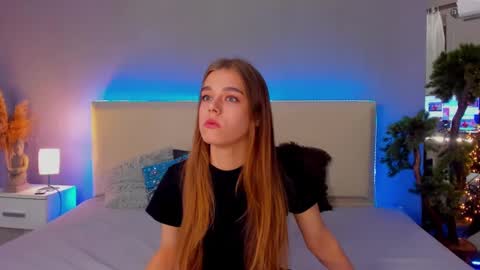 Snapshot of melissacrayzy chatting on February 2025 06:05:02 AM MelissaCrayzy online show from February 2025 06:05:02 AM