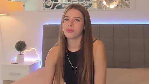 Snapshot of melissacrayzy chatting on May 2026 05:47:01 AM MelissaCrayzy online show from May 2026 05:47:01 AM