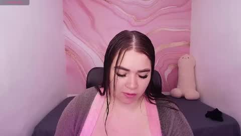 MELISSA online show from February 2025 07:05:02 PM