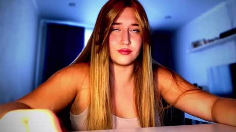 melissalii online show from October 2025 12:26:02 PM