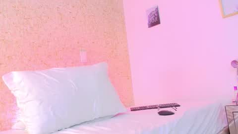 MelissaSam online show from September 2025 12:37:01 PM