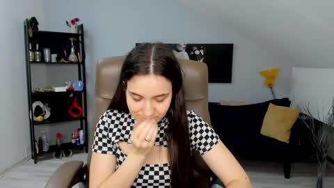 Snapshot of melissawiliam chatting on January 2025 06:20:02 PM melissawiliam online show from January 2025 06:20:02 PM