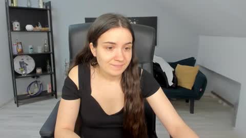 melissawiliam online show from December 2025 12:11:02 PM