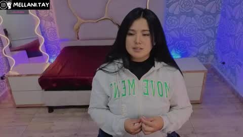 Mellani  online show from October 2025 03:21:02 AM