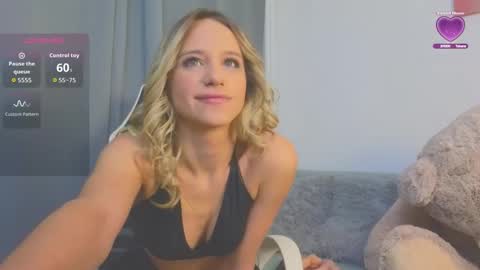  Mellisa online show from October 2025 10:09:01 PM