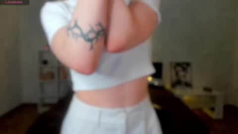 mellliissadrream online show from March 2026 01:33:01 AM