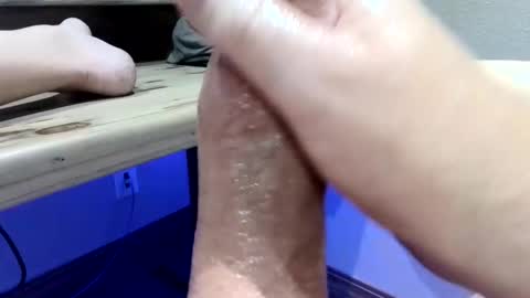 Snapshot of mellomike chatting on December 2024 06:01:02 AM mellomike online show from December 2024 06:01:02 AM