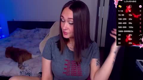 Mel online show from November 2025 08:11:02 PM